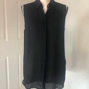 Sleeveless collared tunic